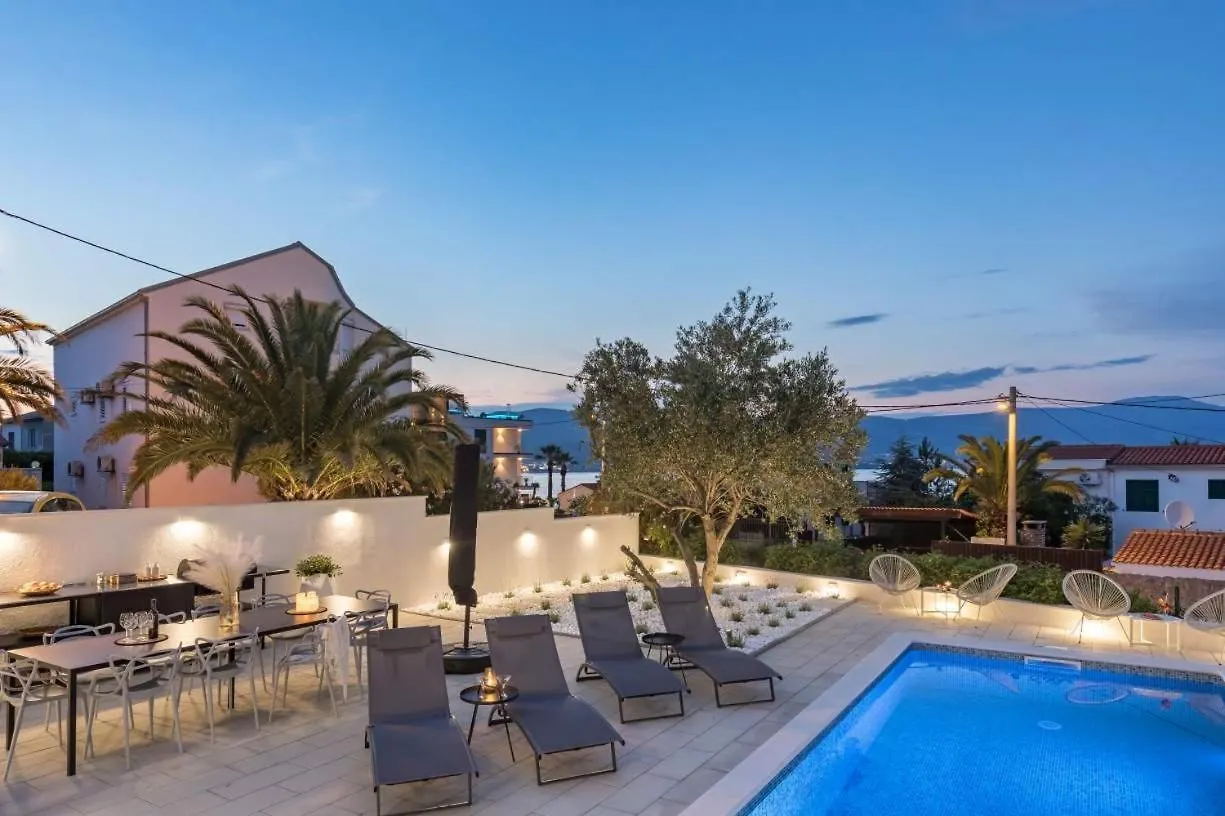 Apartment In Arbanija With Sea View, Terrace, Air Conditioning, Wifi 5139-2 Trogir Croatia